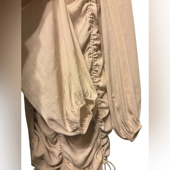 Mable Cream Square Neck Ruched Long Sleeve Bodycon Mini Dress Size Small - Picture 9 of 9